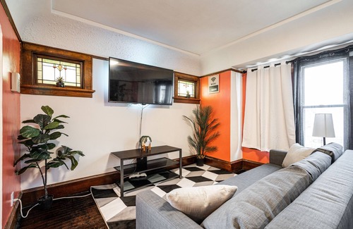 Milwaukee House | Charming Home Near Downtown MKE!