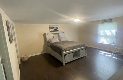 Verona House | Charming Home Near The Ark Encounter