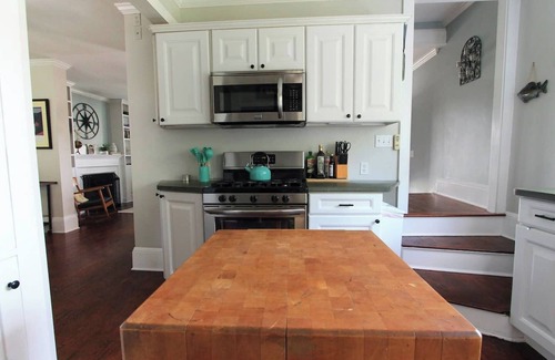Newport House | Charming Home on the Point