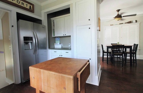 Newport House | Charming Home on the Point