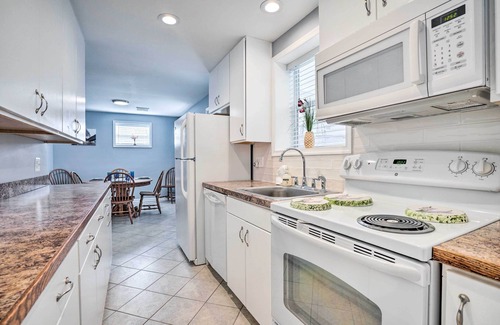 Kabletown House | Charming Home with Yard Near Shenandoah River!