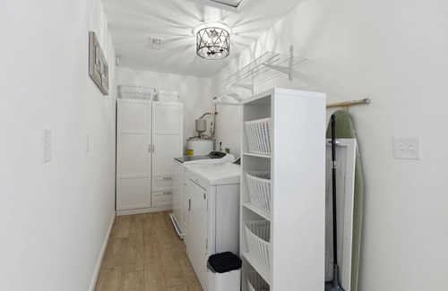 Cedartown House | Charming Home with King Bed, Fenced Yard, WiFi in the Heart of Quaint Cedartown
