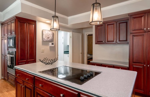 Eugene House | Charming home with pet-friendly garden space and new hot tub!
