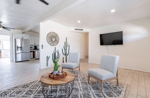 Tucson House | Charming Home - with pool, West Tucson