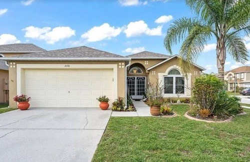 Tropic House | Charming home with private pool & lanai - centrally located
