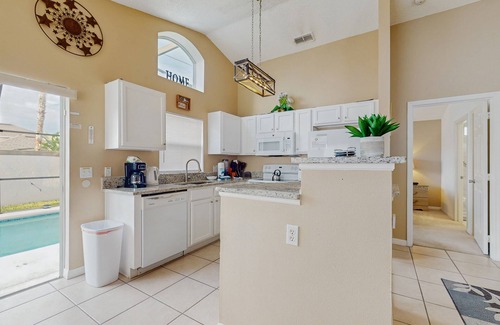 Haines City House | Charming home with private pool and space for the whole family
