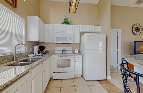 Haines City House | Charming home with private pool and space for the whole family