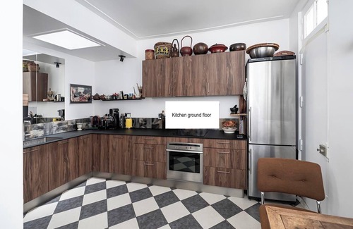 Asnieres-sur-Seine House | Charming house with town garden near Paris, 4 bedrooms/8 p.