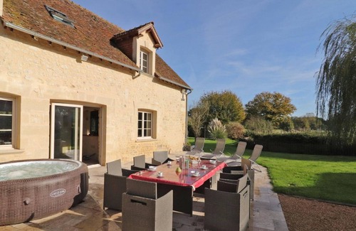 Le Pin-la-Garenne Cottage | Charming house with garden and spa in the heart of Perche