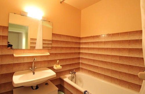 Lorcieres Cottage | Charming house 2 bedrooms, garden, pets allowed