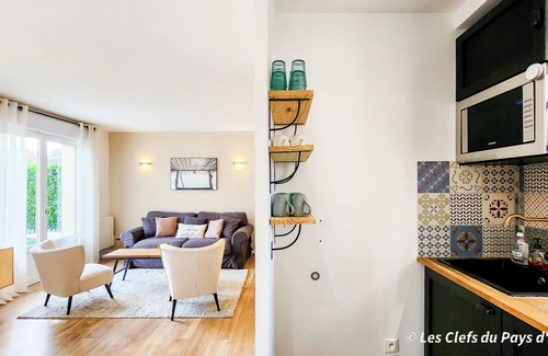 Tourgeville House | Charming house - 4 people - residence with swimming pool and tennis court - Deauville