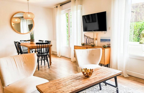 Tourgeville House | Charming house - 4 people - residence with swimming pool and tennis court - Deauville