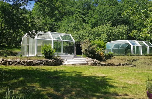 Ydes House | Charming house and caratctere, indoor pool.