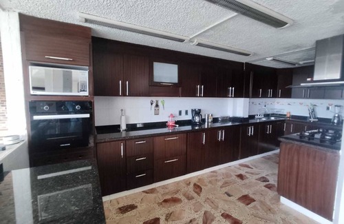 Bucaramanga House | Charming House, Convenient Location in Bucaramanga
