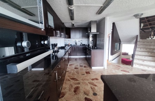 Bucaramanga House | Charming House, Convenient Location in Bucaramanga