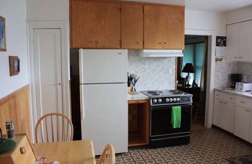 Mount Shasta House | Charming House Downtown Mt Shasta City