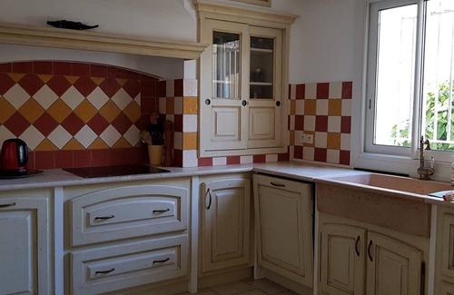 Sausset-les-Pins Villa | Charming house with private pool, 100 m from the sea