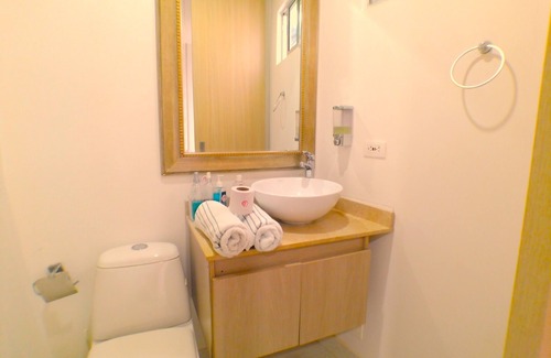 Barranquilla House | Charming house in Barranquilla with fitness room, WiFi, AC