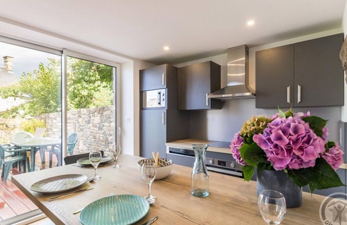 Jullouville Cottage | Charming house in Jullouville with garden and terrace