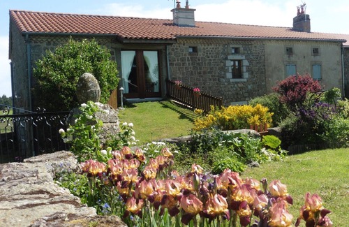 Saugues Cottage | Charming House in Nature, Near Saugues - 3 Bedrooms, Baby Amenities, Fireplace
