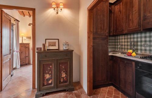 Umbertide House | Charming House in Tuscany with Pool