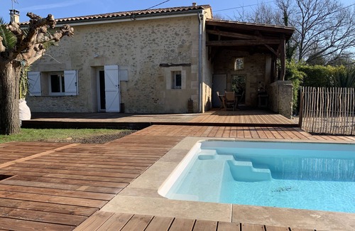 Pugnac House | Charming house in the countryside with swimming pool
