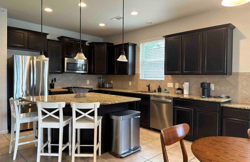 Indian Springs House | Charming house in The Woodlands - Creekside