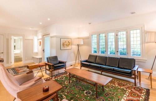 Wychwood House | Charming House in Wychwood Park, Toronto's First Heritage District