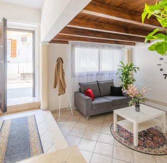 Casamarciano Apartment | Charming House Nola