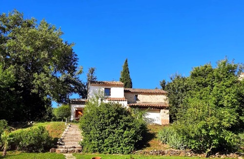Grambois House | Charming house surrounded by vineyards and the Luberon countryside