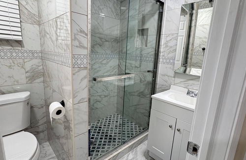 Massapequa Park House | Charming house in Massapequa Park