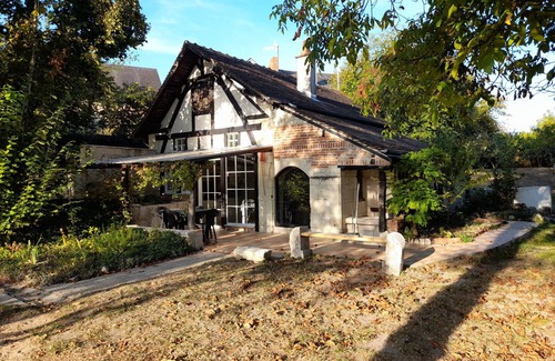 La Roche-Posay House | Charming House with Terrace & Garden, Near La Roche-Posay Town Center