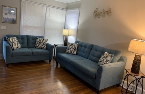 Mossy Oaks House | Charming house with a large fenced lot in a central location