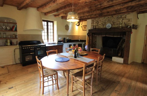 Loubejac House | Charming house with enclosed garden