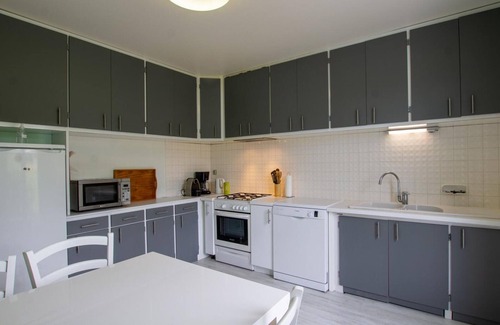 Agonac Cottage | Charming House with Large Garden, Fireplace & Baby Equipment near Périgueux