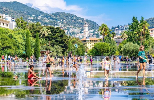 Liberation House | CHARMING HOUSE with large private terrace, air-conditioned, town centre