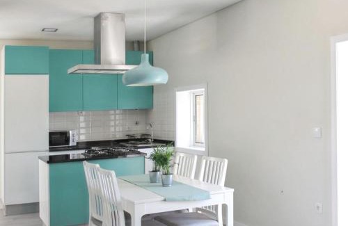 Vila Nova de Famalicao House | Charming house with shared pool in Requião + Enclosed garden