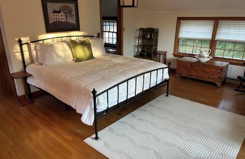 Boston Heights Other | Charming Hudson Farmhouse on 12 Acres - 2 Miles from Cuyahoga Valley Nat’l Park