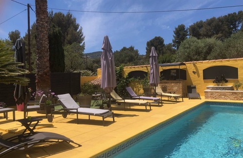 La Ciotat Apartment | Charming independent house in La Ciotat Mer property