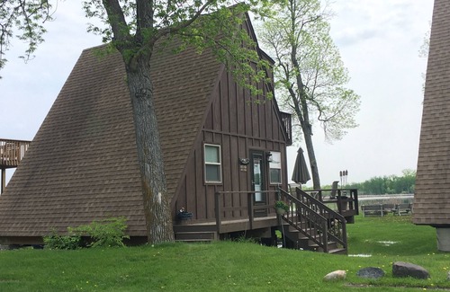 South Haven Cabin | Charming Knotty Pine Cabin w/Incredible Lake Views!
