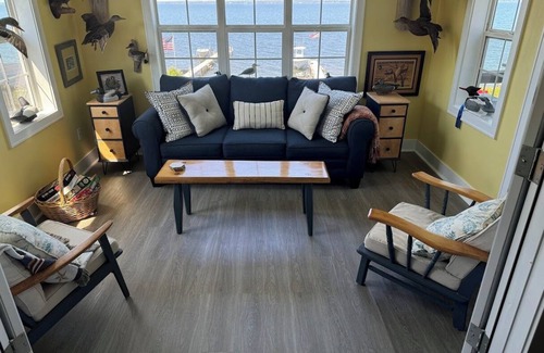 Bayberry House | Charming Lake front 4-bedroom 3 full bath house in lovely with WiFi, Central AC
