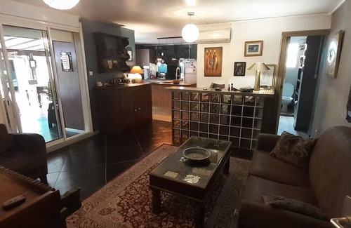 La Saline Les Bains Apartment | Charming lodge type apartment next to the beach