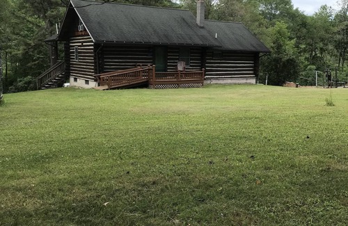 Wellsboro Cabin | Charming Log Cabin on Pine Creek Rail Trail