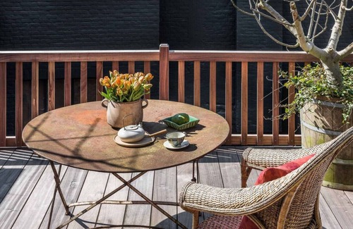 Historical Center Bruges Condo | Charming & luxe apartment in medieval Bruges