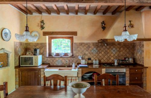 Valfabbrica Villa | Charming&Luxury Villa near Assisi, Service Experience Exclusive