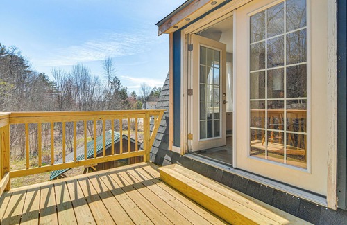 East Dixfield House | Charming Maine Retreat Near Skiing & ATV Park!