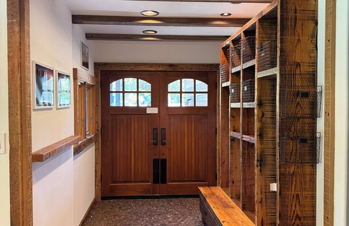 Pinole Cottage | Charming mid-century cottage in Old Town Pinole