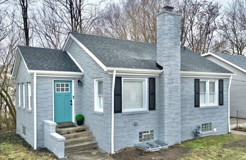 Miller Beach House | Charming Miller Beach Cottage