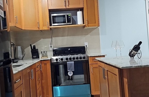 Belair Estates Apartment | Charming Modern 1-bedroom apartment with WiFi, AC in Beautiful Nassau