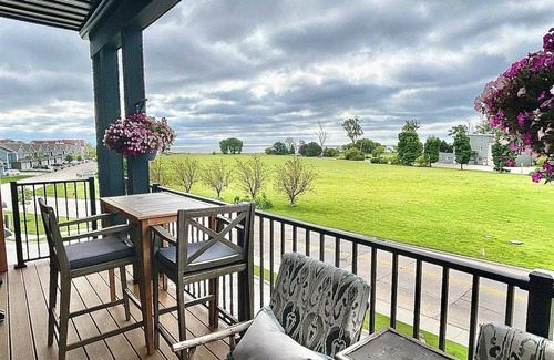 Sheboygan Condo | Charming, Modern Riverfront 2-bedroom South Pier, Sheboygan Condo